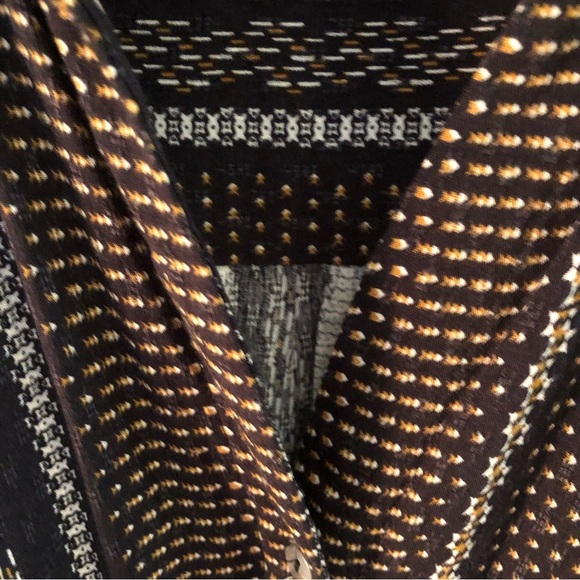 VICI Shirtwaist Tie-front Rayon Dress. Size Small. - Picture 8 of 13